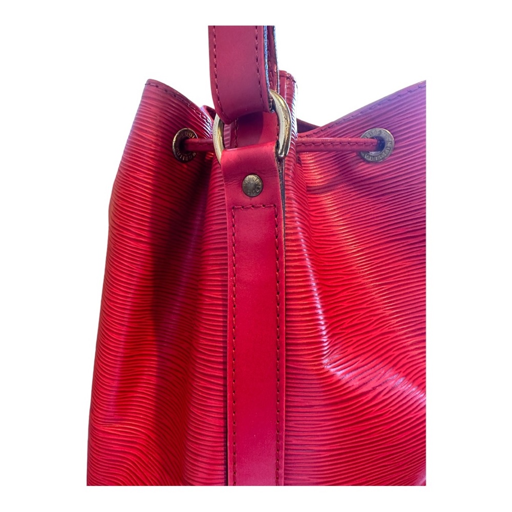 Louis Vuitton Red Epi Leather GM Noe Bag - Picture 4 of 14